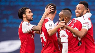 أرسنال يفتتح مشواره بالدوري الأوروبي بالفوز على رابيد فيينا 1/2