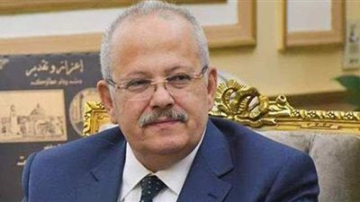 رئيس جامعة القاهرة: معندناش  شهادة فقر .. ولا نعرض الطالب لموقف محرج | فيديو