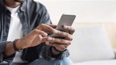 تاثيرات ضارة للهاتف الذكي على اصابعك.. تعرف عليها