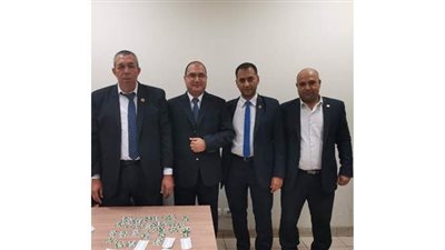 ضبط أقراص مخدرة بحوزة راكب على كرسي متحرك في مطار القاهرة