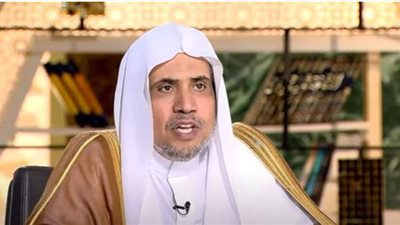 أمين رابطة العالم الإسلامي يكشف حيل البعض للخداع في زواج المسيار | فيديو