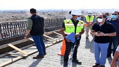 السيسي يكلف بالالتزام الدقيق بمعايير ومواصفات الطرق الحرة وتطبيقها