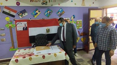 محافظ البحيرة يتابع  الاستعدادات النهائية للمقار الانتخابية بدمنهور