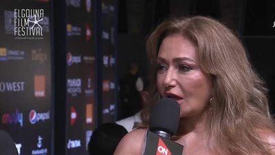 ليلى علوي: الناس محتاجة فيلم رومانسي وحب وطبطبة