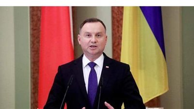 تفاصيل إصابة الرئيس البولندي بكورونا