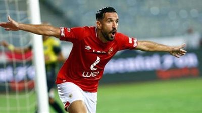 الأهلي يجهز  علي معلول لنهائي إفريقيا.. تعرف على التفاصيل