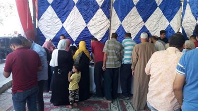 إقبال ملحوظ من الناخبين على لجنة مدرسة الصفا والمروة بفيصل