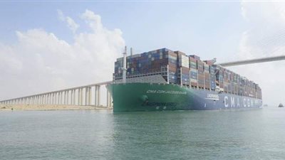 عبور السفينة 