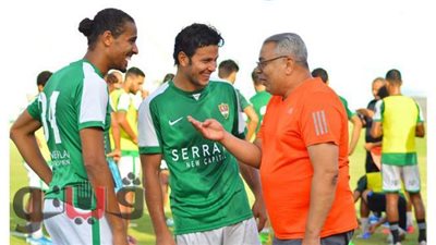 وزير قطاع الأعمال يجتمع بثنائي المحلة لإقناعهما بالتراجع عن الانضمام لإنبي