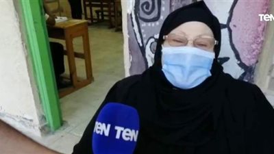 مسنة توجه رسالة للشباب أثناء الإدلاء بصوتها في انتخابات مجلس النواب 2020 | فيديو