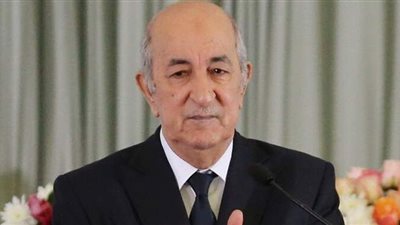الرئيس الجزائري يتحدث عن وضعه الصحي بعد خضوعه للحجر