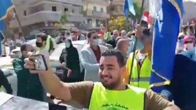 رئيس جامعة دمنهور يقود مسيرة لحث المواطنين على المشاركة في الانتخابات | فيديو