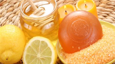 5 ماسكات طبيعية تخلصك من آثار الشمس على بشرتك