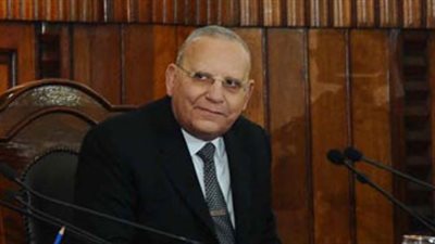 وزير العدل يحدد قيمة المحررات الخاصة بمركبات النقل السريع