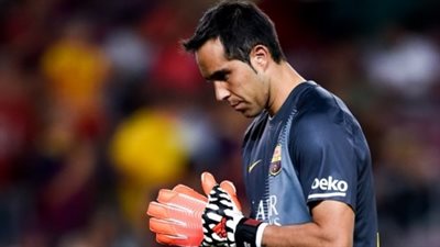 الإصابة تبعد حارس برشلونة 