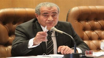 بدء اجتماع رئيس الوزراء مع المستثمرين بحضور المصيلحي