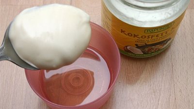 أسهل طريقة لإعداد شامبو حليب جوز الهند بزيت الزيتون في البيت