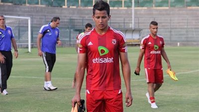 عمرو جمال يقود هجوم الأهلي أمام دجلة