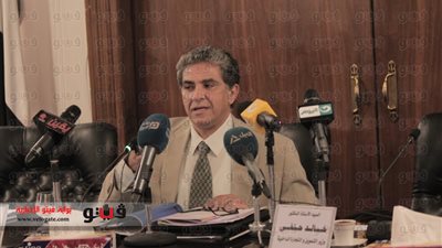بالصور.. وزير البيئة: إعداد قائمة بأسماء المصانع الملوثة لنهر النيل