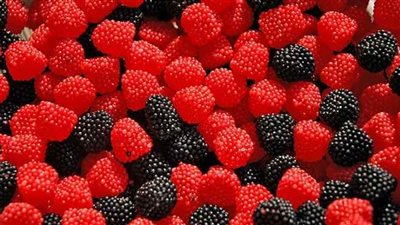 10 أطعمة لتنمية مهارات طفلك العقلية والذهنية