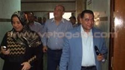 بالصور.. وكيل صحة الشرقية يتفقد سير العمل بمستشفى الحسينية