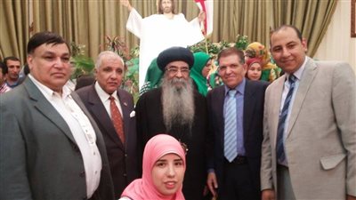 بالصور.. المصريين الأحرار بالفيوم يهنئ الأقباط بعيد القيامة