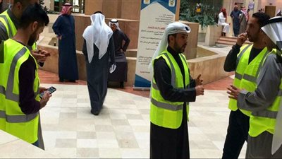 «السترات الصفراء» تضرب الكويت