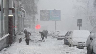 بالصور.. سقوط الثلوج فى موسكو