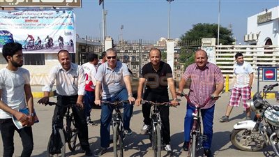 بالصور.. «شباب المنوفية» تنظم سباق دراجات بشوارع غرب شبين الكوم