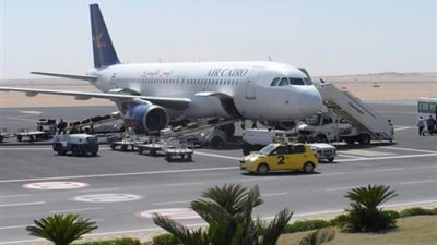 افتتاح «التارمك الجديد» بمطار أسيوط الدولي