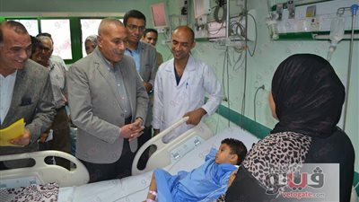 محافظ السويس يزور مصابي حادث أتوبيسي السخنة