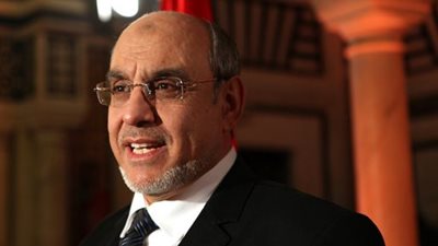 رئيس الحكومة التونسية يدين اغتيال 