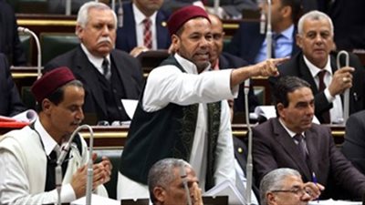 برلماني يطالب بسرعة مناقشة قانون التصالح في مخالفات البناء