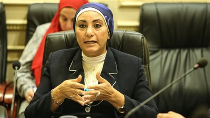 جليلة عثمان عضو لجنة