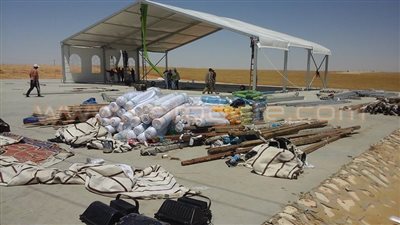 بالصور.. تجهيز منصة الرئيس لإعطاء إشارة حصاد القمح بالفرافرة