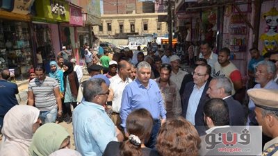 بالصور.. محافظ بني سويف متفقدا «الجبالي»: «سنحوله لشارع نموذجي»