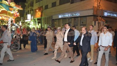 بالصور.. جولة محافظ «الفيوم» بالشوارع والميادين استعدادا لعيد الفطر