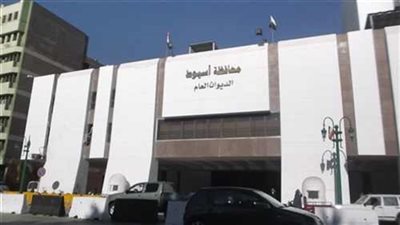 حملة للرقابة الإدارية على قرية عرب مطير بأسيوط