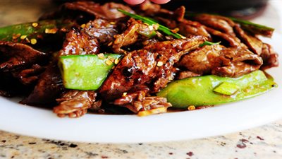 طريقة إعداد شرائح اللحم البقري بالفاصوليا الخضراء