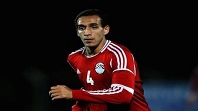 هشام محمد يرفض ضغوط الزمالك ويتمسك باتفاقه مع الأهلي