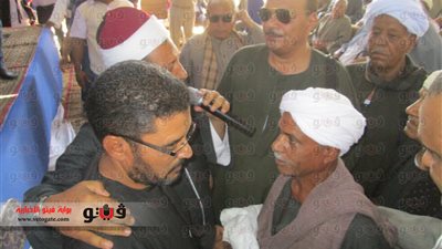 بالفيديو والصور.. محافظ ومدير أمن قنا يشهدان جلسة صلح بين عائلتين