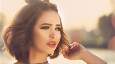 رنا سماحة تحتفل بافتتاح كأس أفريقيا في 