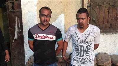 بالصور.. ضبط شقيقين بحوزتهما ٤٢ قطعة حشيش في بورسعيد