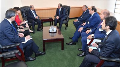 قمة «مصرية– لبنانية» بنيويورك.. السيسي: نحرص على مواصلة تعزيز العلاقات الثنائية.. التنسيق والتشاور للتصدي للإرهاب.. ندعم ونساند لبنان.. والتوصل لحلول سياسية للأزمات القائمة في المنطقة