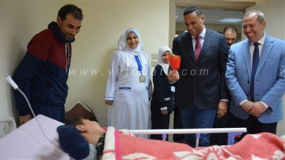 محافظ الدقهلية يفتتح القسم الاقتصادي بمستشفى المنزلة.. ويكلف بدراسة إنشاء معهد تمريض