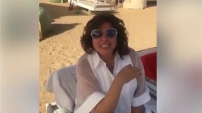 إلهام شاهين تدعو العالم لزيارة الجونة: مدينة الشباب والحيوية