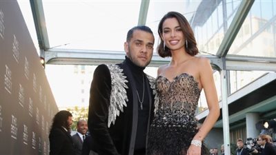 الجنس الناعم يخطف الأضواء في حفل «فيفا»