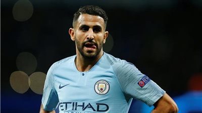 رياض محرز قائدا لمنتخب الجزائر في 