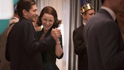 «The Marvelous Mrs. Maisel» أفضل مسلسل كوميدي بحفل ممثلي الشاشة