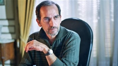 هشام سليم يحصل على إجازة من «كلمة سر» ويستعد لـ«ليالي الحلمية»